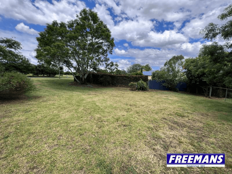 44 Sonaree Drive, KINGAROY, QLD 4610