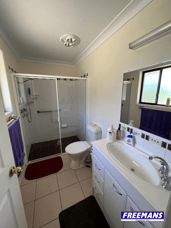 44 Sonaree Drive, KINGAROY, QLD 4610