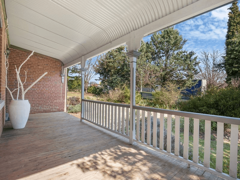 118 Bridge Street, Uralla, NSW 2358