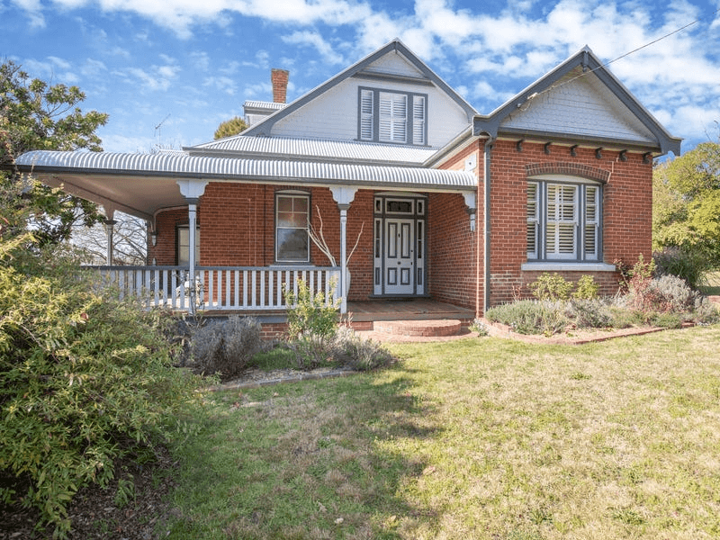 118 Bridge Street, Uralla, NSW 2358