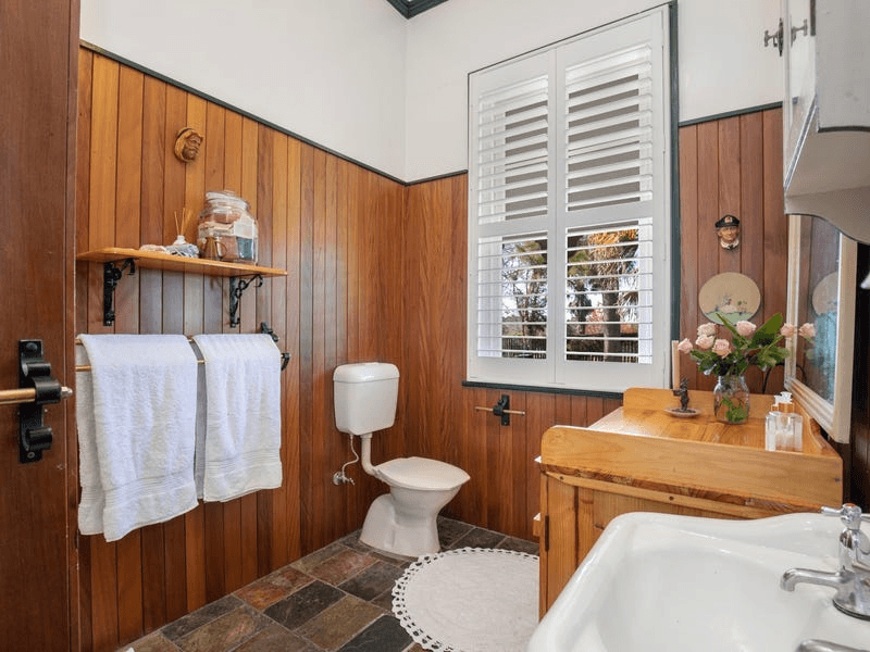 118 Bridge Street, Uralla, NSW 2358