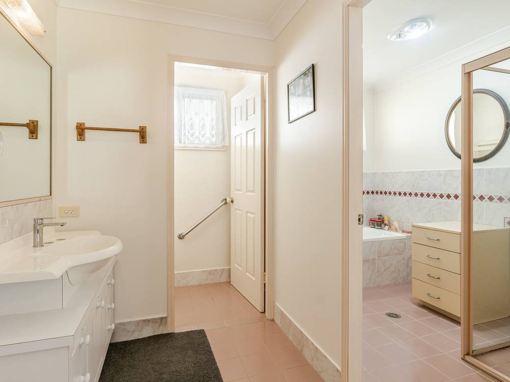 50 Greenwood Drive, GOONELLABAH, NSW 2480