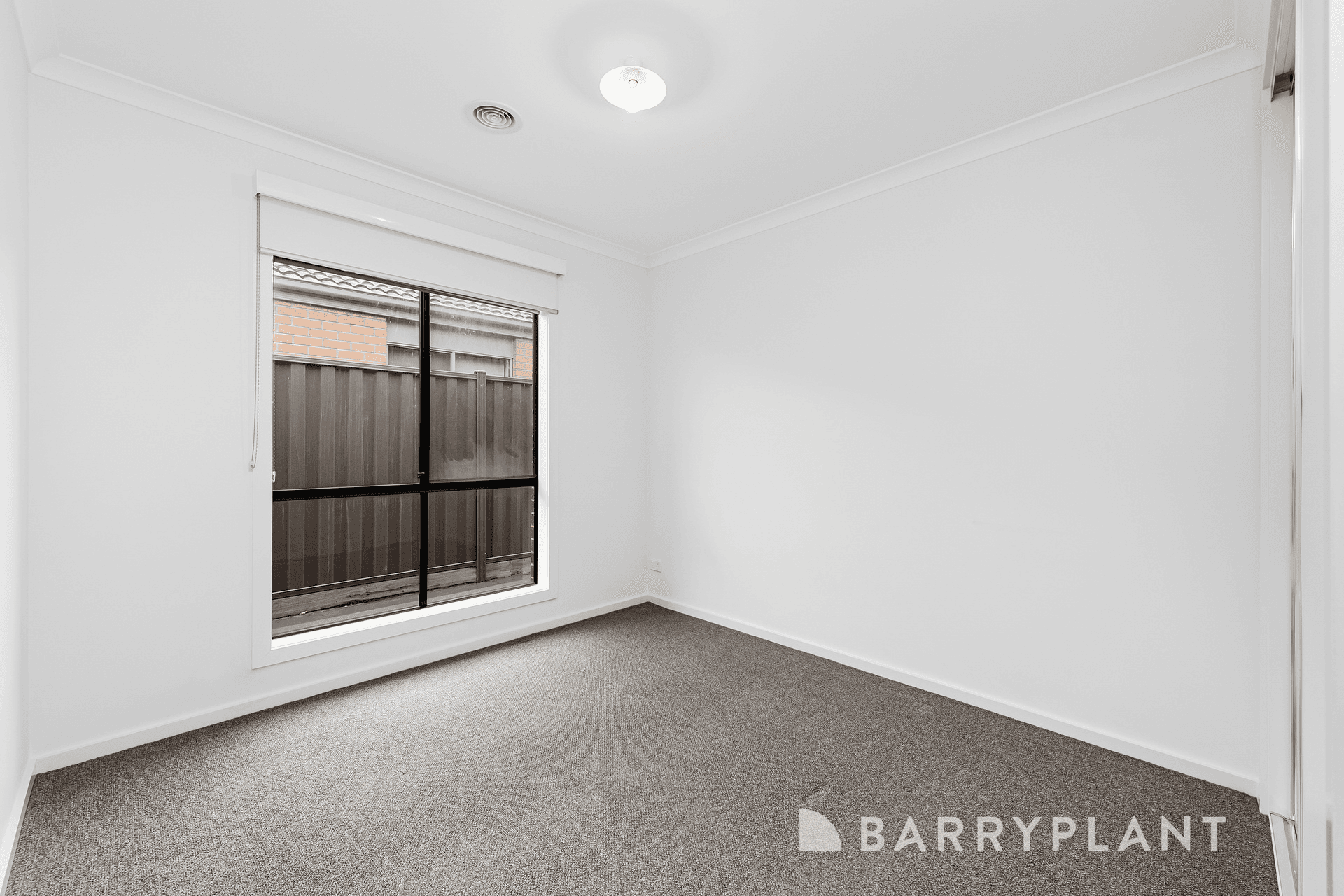 18 Gem Crescent, Cobblebank, VIC 3338