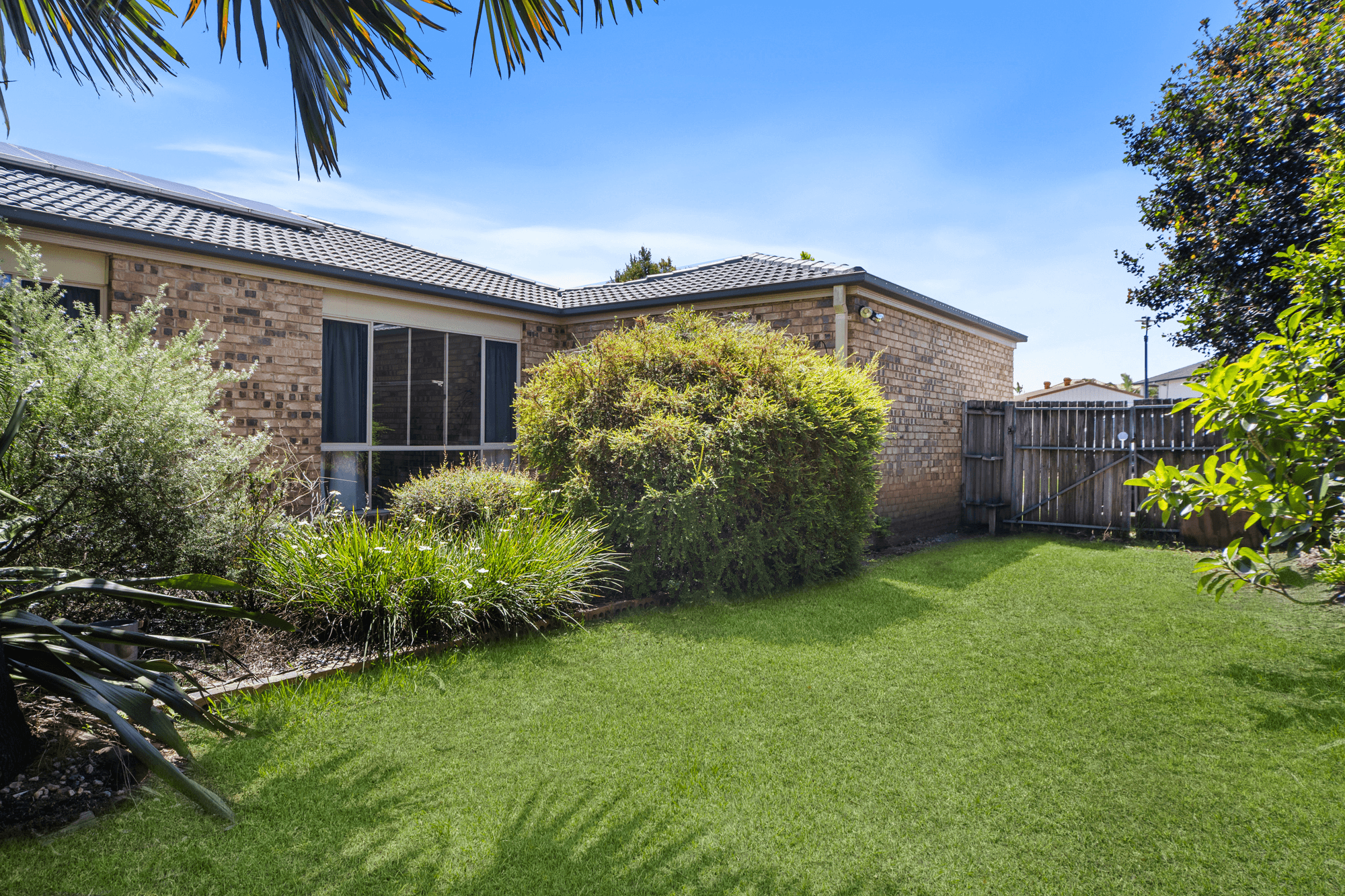 25 Parsons Boulevard, DECEPTION BAY, QLD 4508