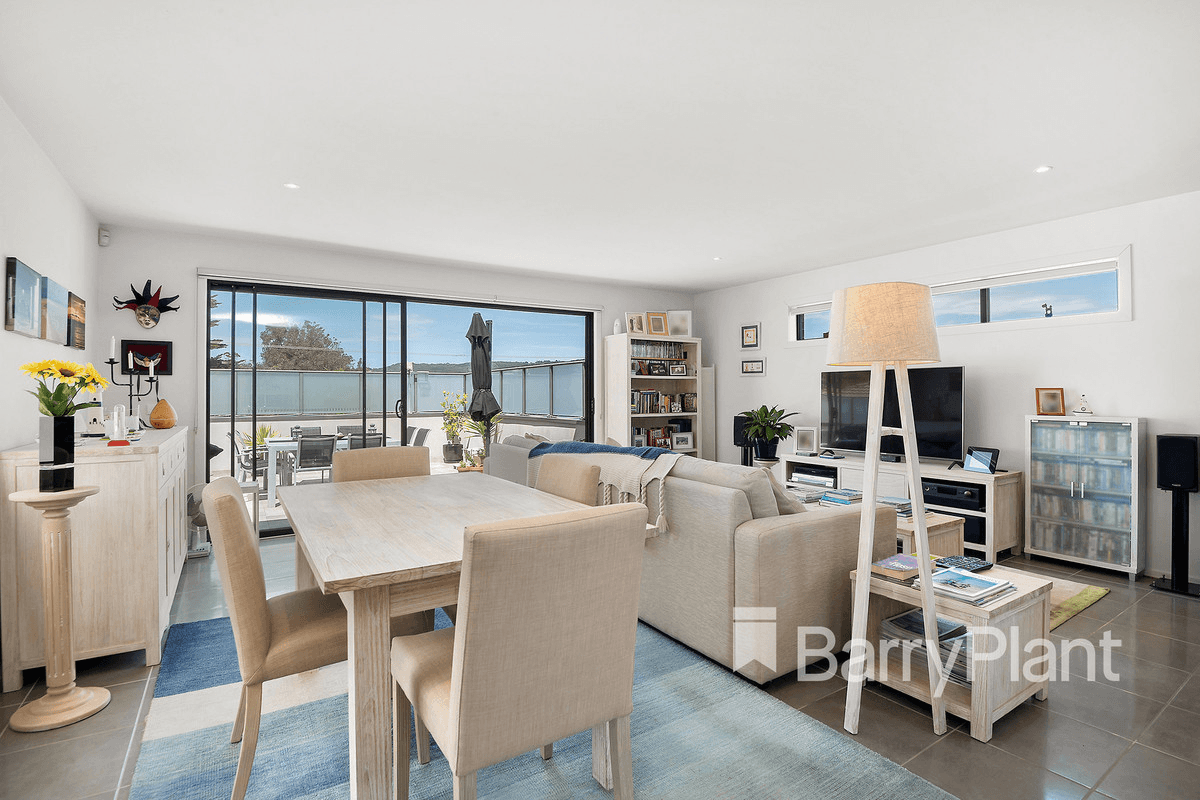 6/33 Dromana Parade, Safety Beach, VIC 3936