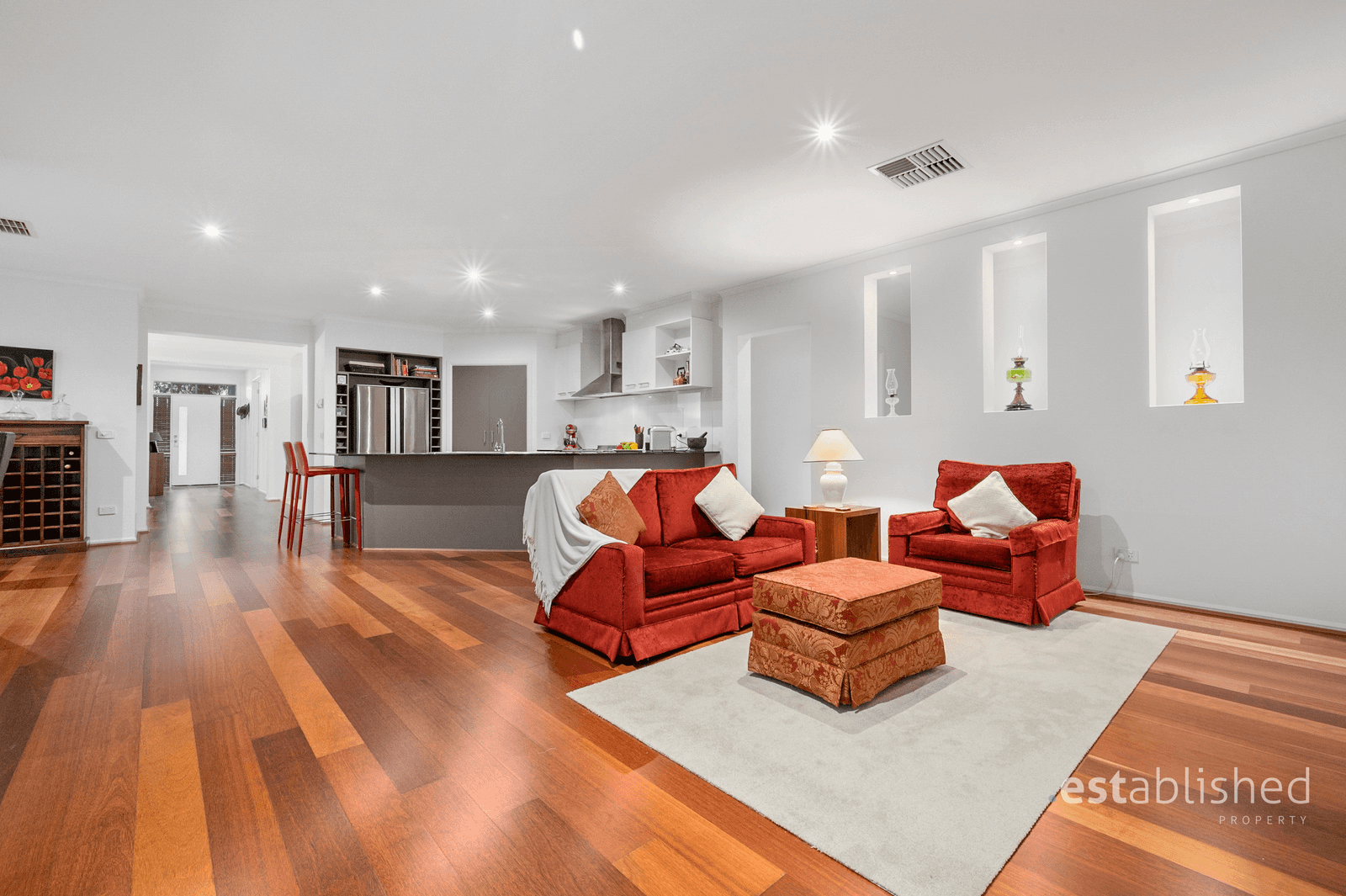 13 River Walk Drive, SANCTUARY LAKES, VIC 3030