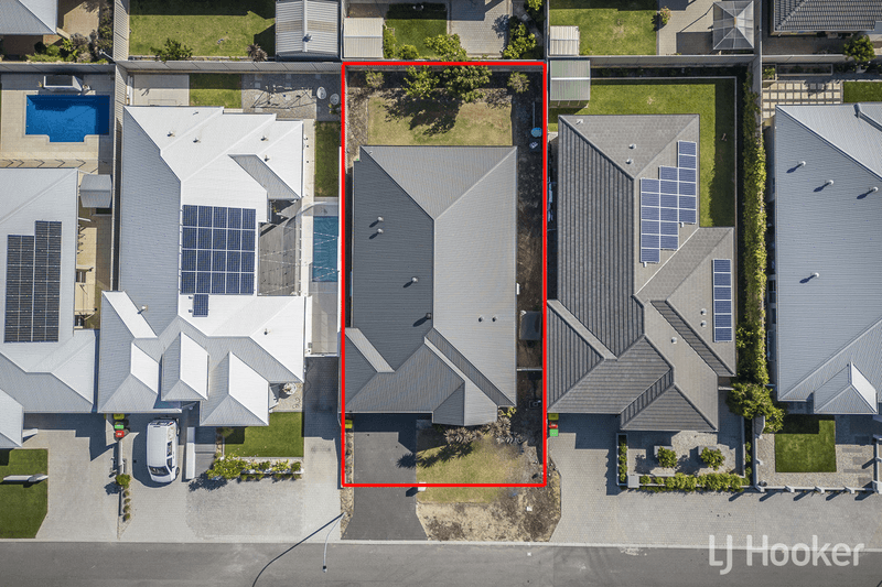 12 Munert Street, YANCHEP, WA 6035