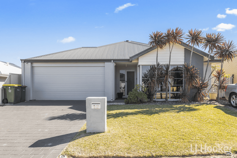 12 Munert Street, YANCHEP, WA 6035