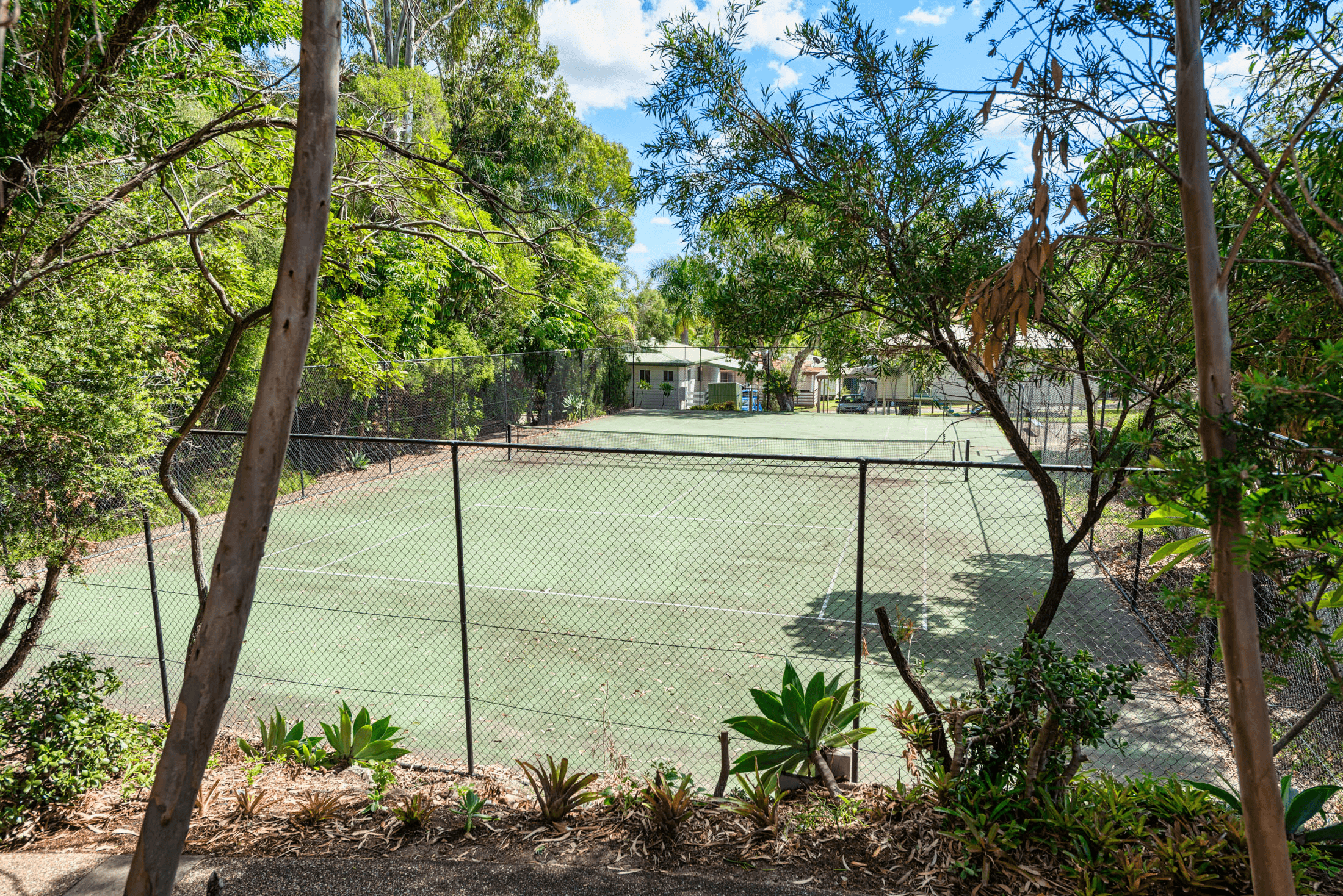 6 Silky Oak Crescent, STAPYLTON, QLD 4207