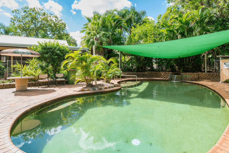 6 Silky Oak Crescent, STAPYLTON, QLD 4207