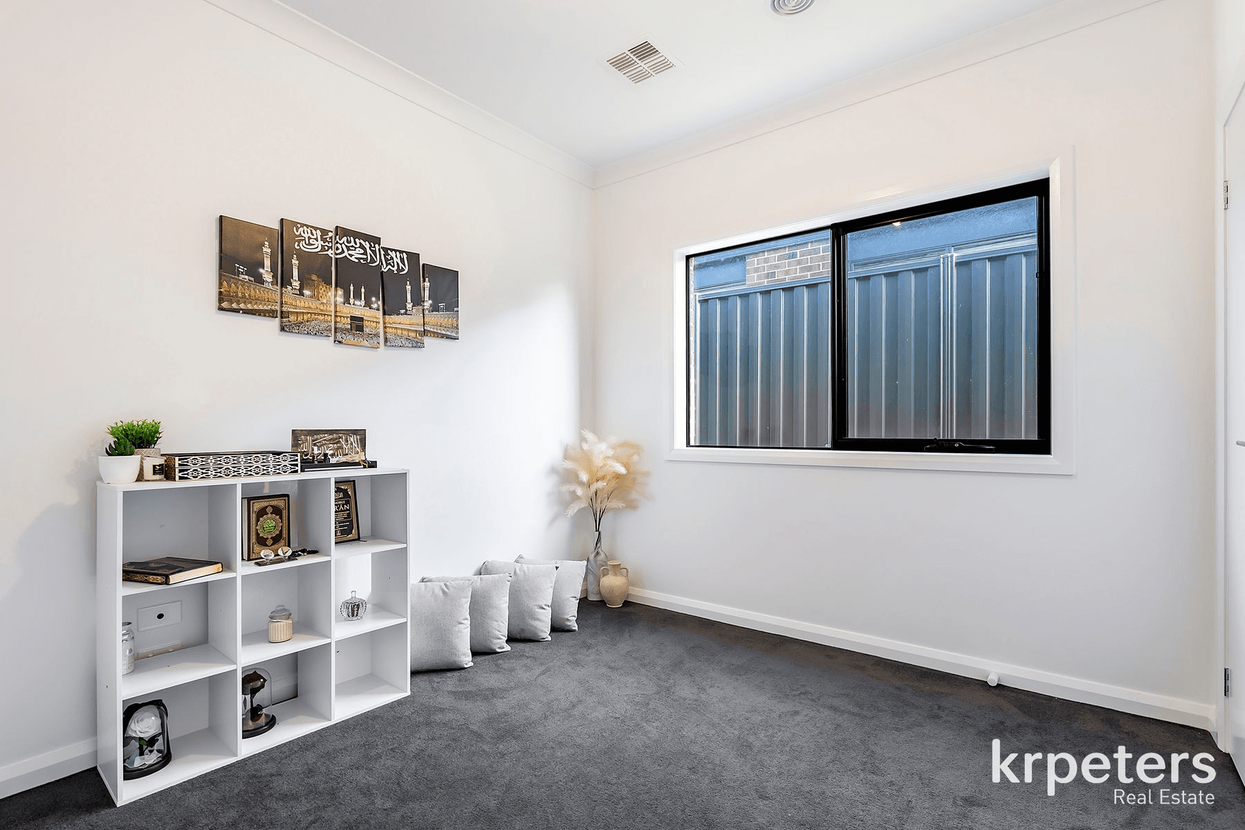 4 Morzine Way, Pakenham, VIC 3810