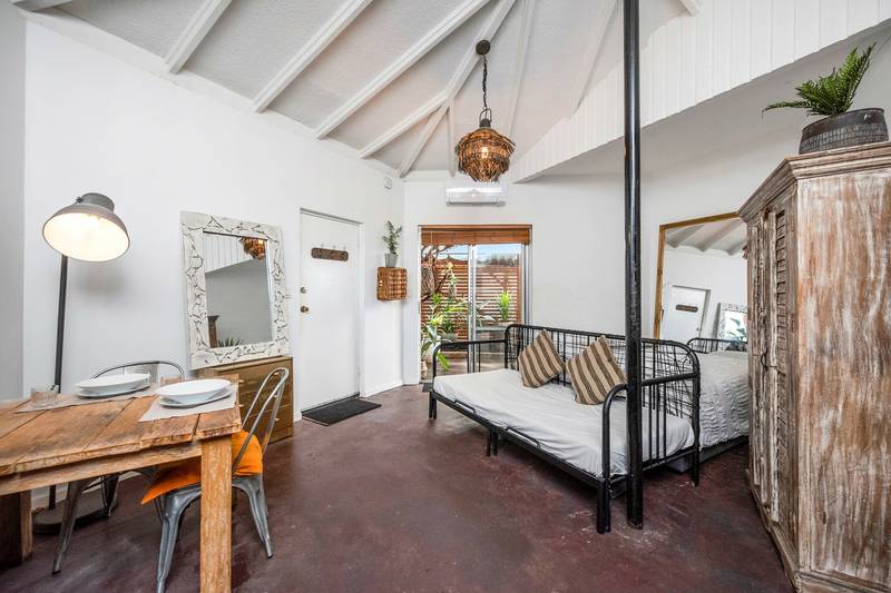 13B/19 Herdsman Parade, Wembley, WA 6014