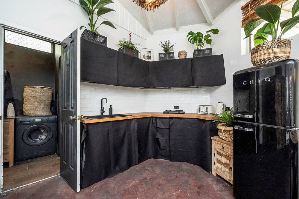 13B/19 Herdsman Parade, Wembley, WA 6014