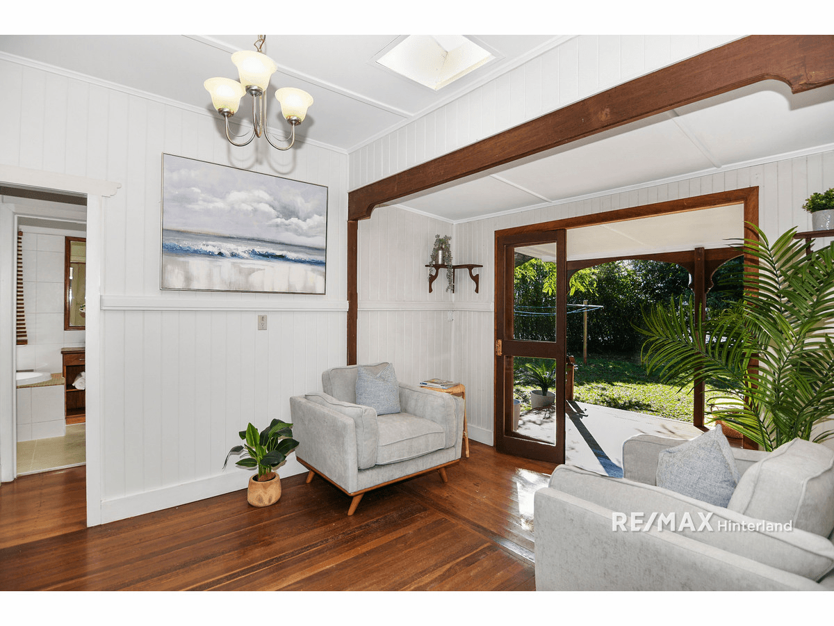 1 Tamarind Street, Maleny, QLD 4552