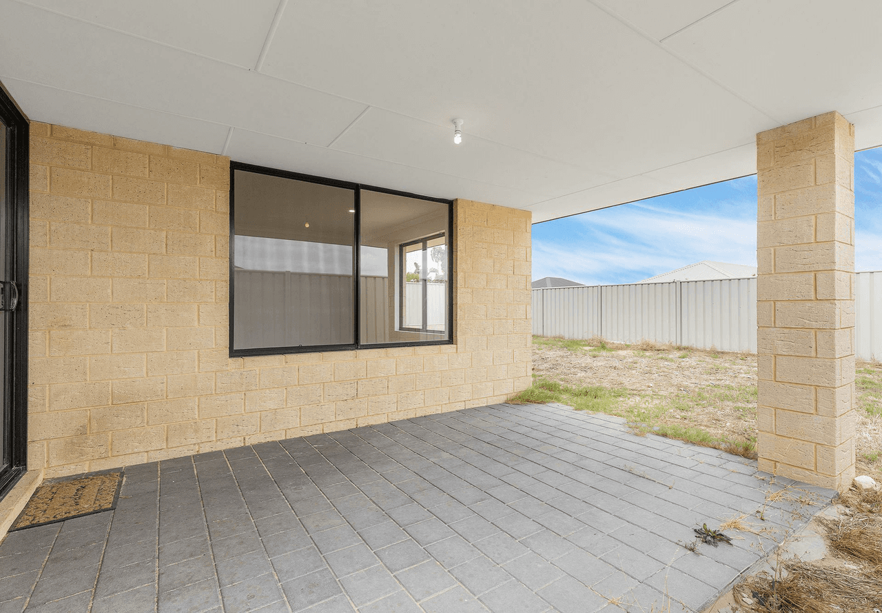 9 Munert Street, YANCHEP, WA 6035