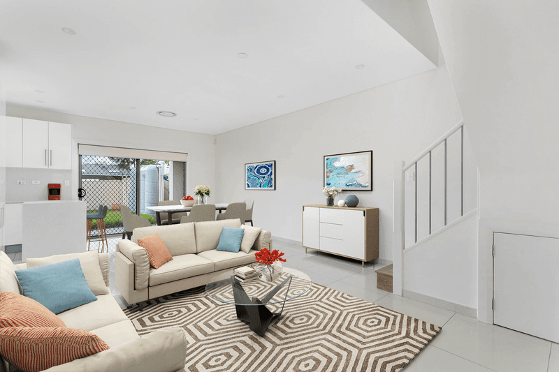 12 Blanc Avenue, East Hills, NSW 2213