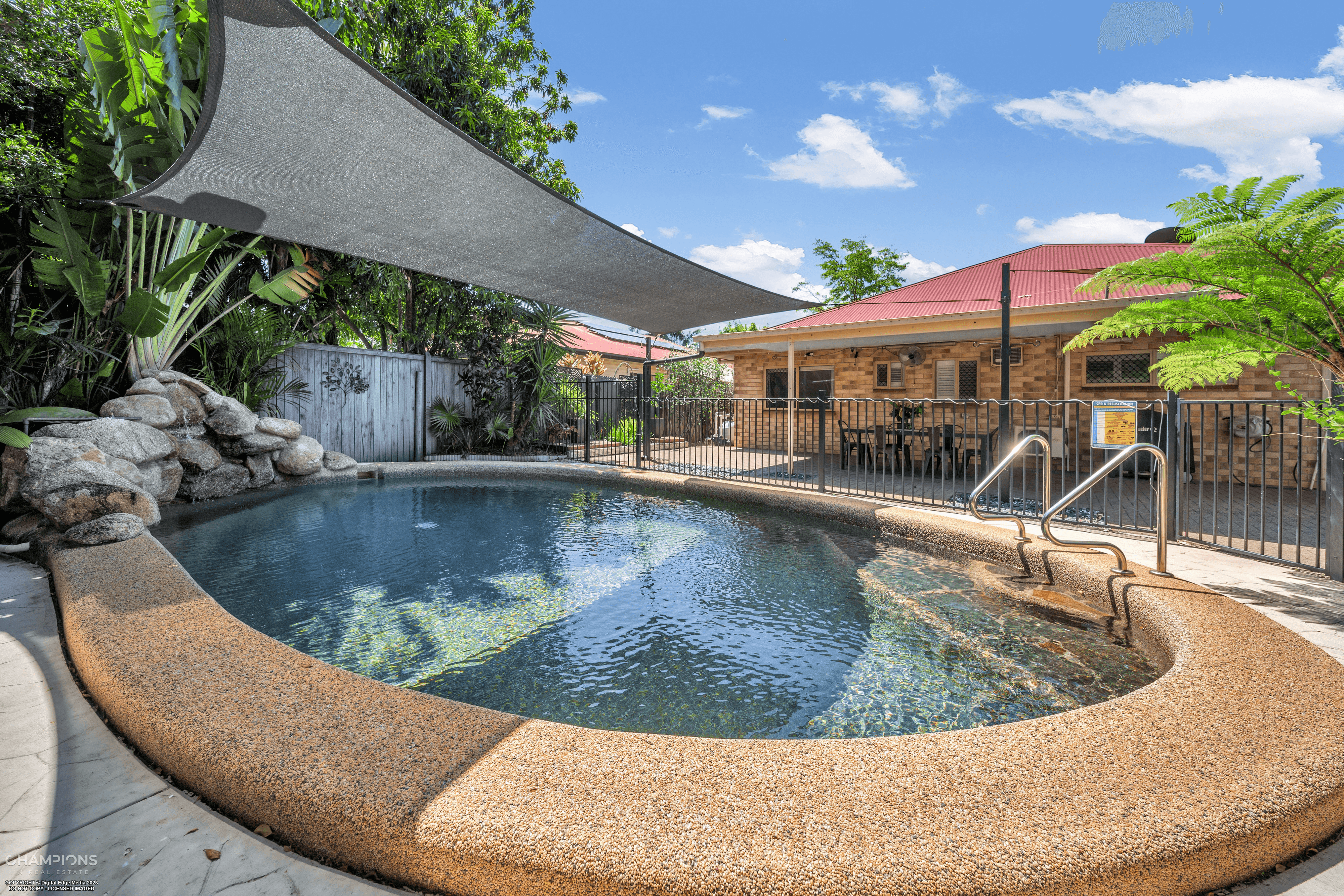 3 Village Terrace, REDLYNCH, QLD 4870