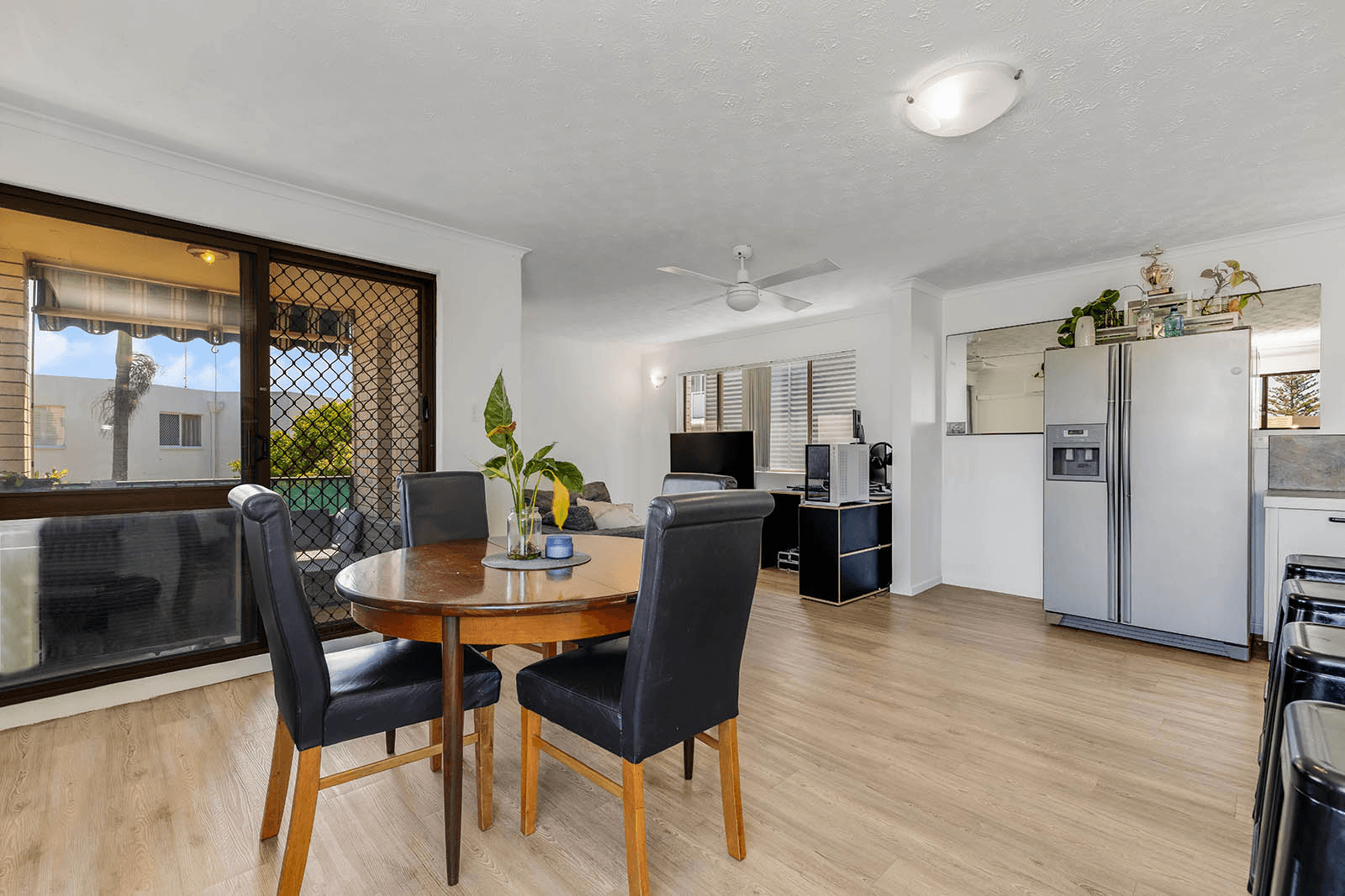4/4 Latona Avenue, CALOUNDRA, QLD 4551