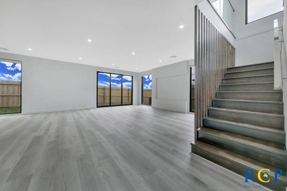 19 Balanchin Street, POINT COOK, VIC 3030