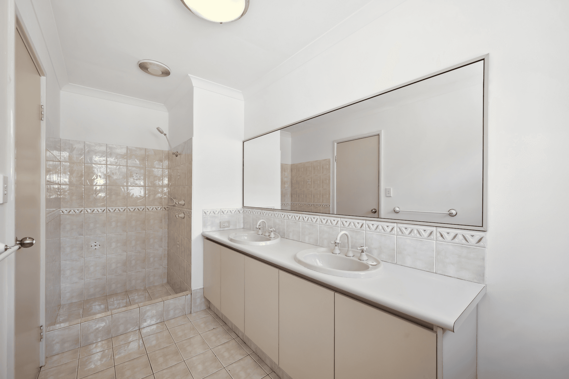 61 Goodwood Way, Canning Vale, WA 6155