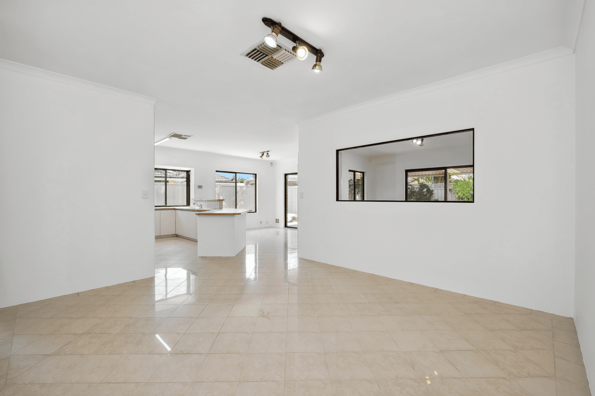 61 Goodwood Way, Canning Vale, WA 6155