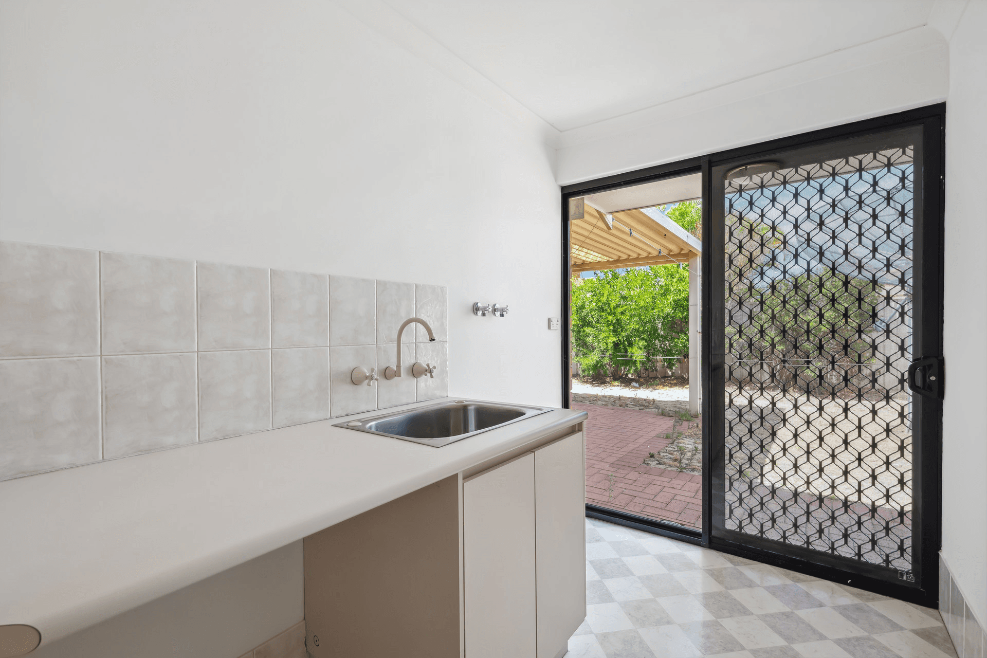 61 Goodwood Way, Canning Vale, WA 6155