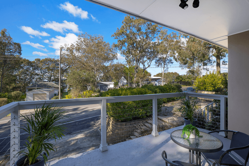 15 Tuggerawong Road, Wyongah, NSW 2259