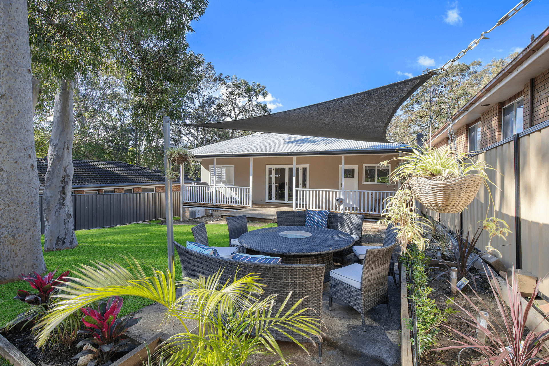 15 Tuggerawong Road, Wyongah, NSW 2259