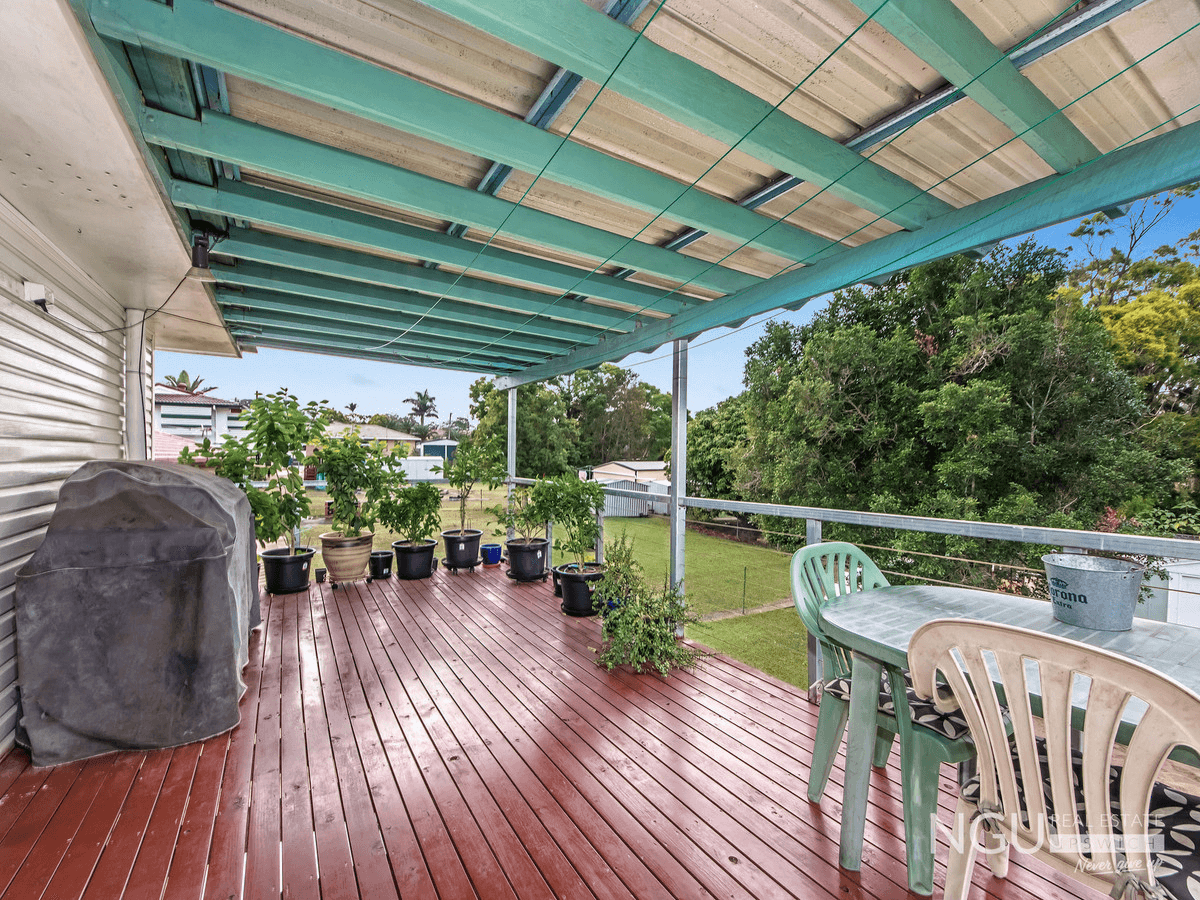 24 Warner Street, Raceview, QLD 4305