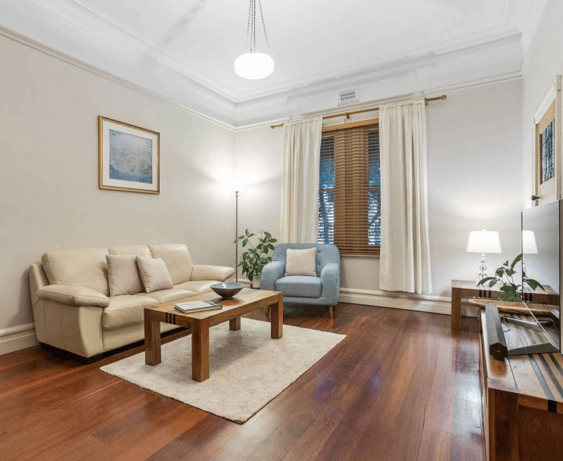 11 Chalmers Street, FREMANTLE, WA 6160