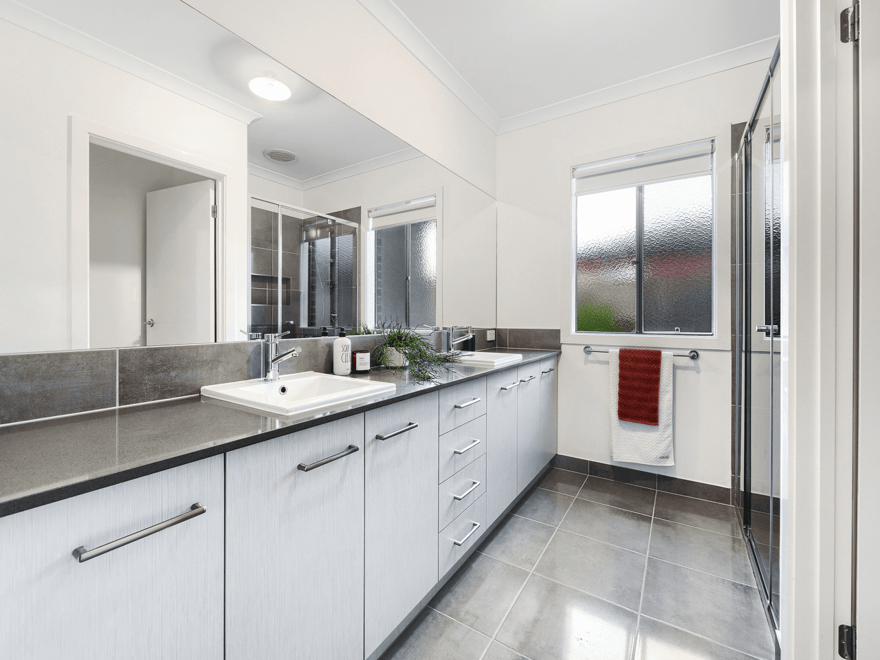 48 Heathcote Grove, OFFICER, VIC 3809