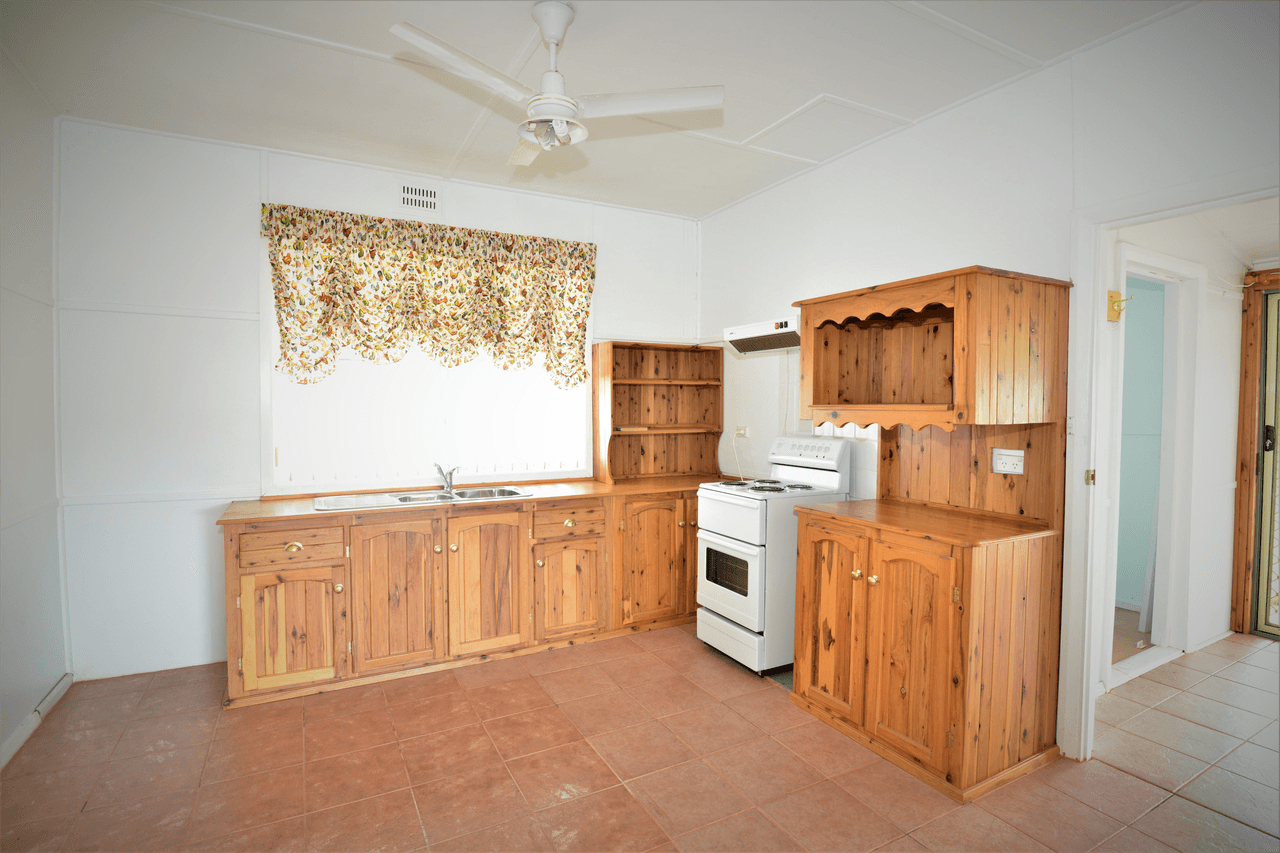 1 Masman, BARADINE, NSW 2396