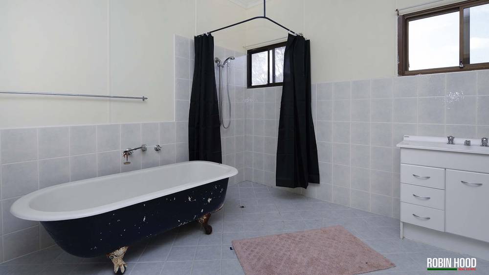 30 McKenzie Street, COWELL, SA 5602