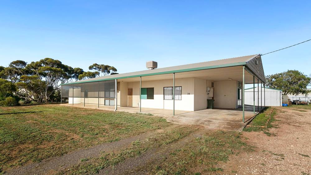 30 McKenzie Street, COWELL, SA 5602