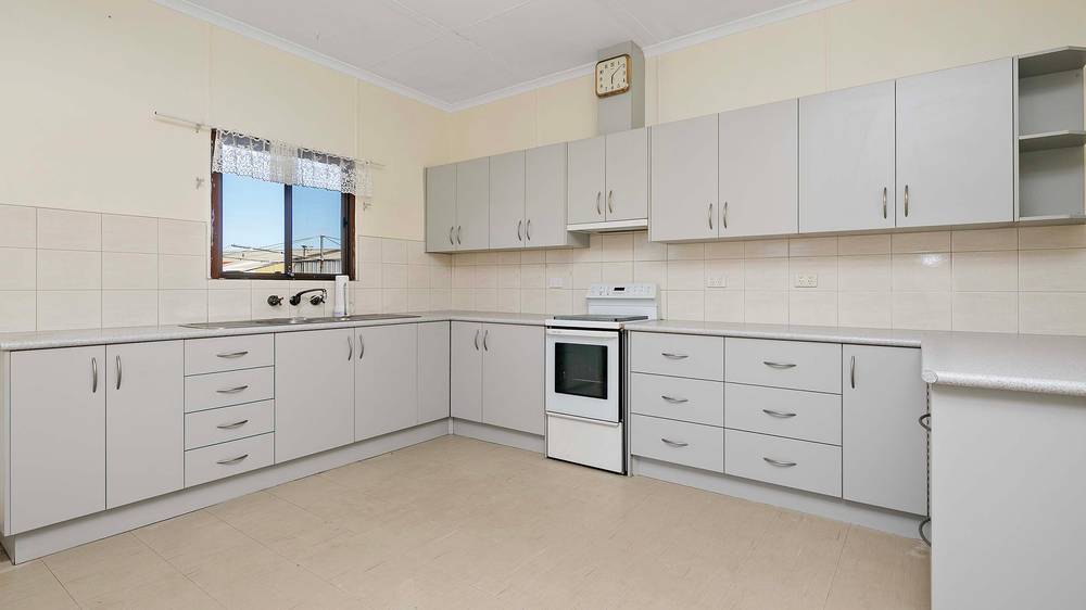 30 McKenzie Street, COWELL, SA 5602