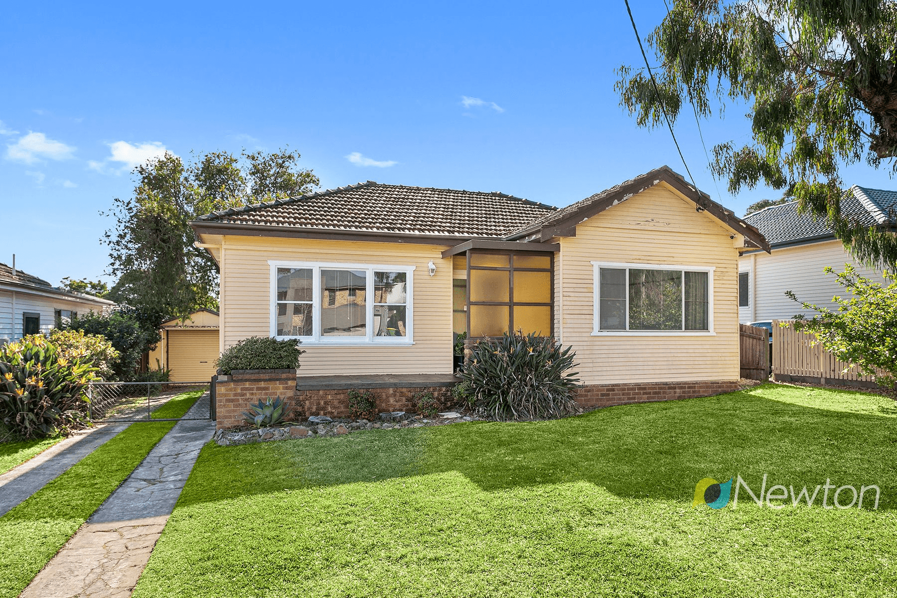 77 Telopea Avenue, CARINGBAH SOUTH, NSW 2229