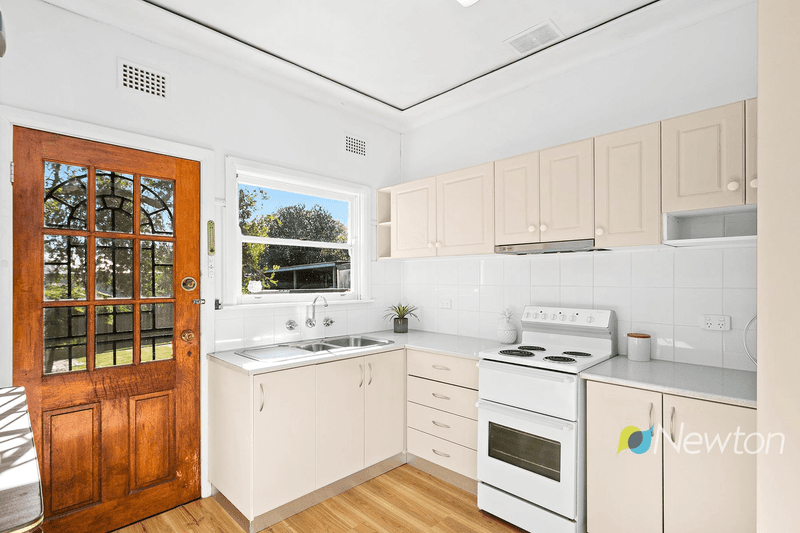 77 Telopea Avenue, CARINGBAH SOUTH, NSW 2229