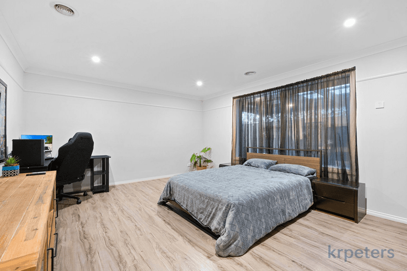 63 Jersey Crescent, OFFICER, VIC 3809