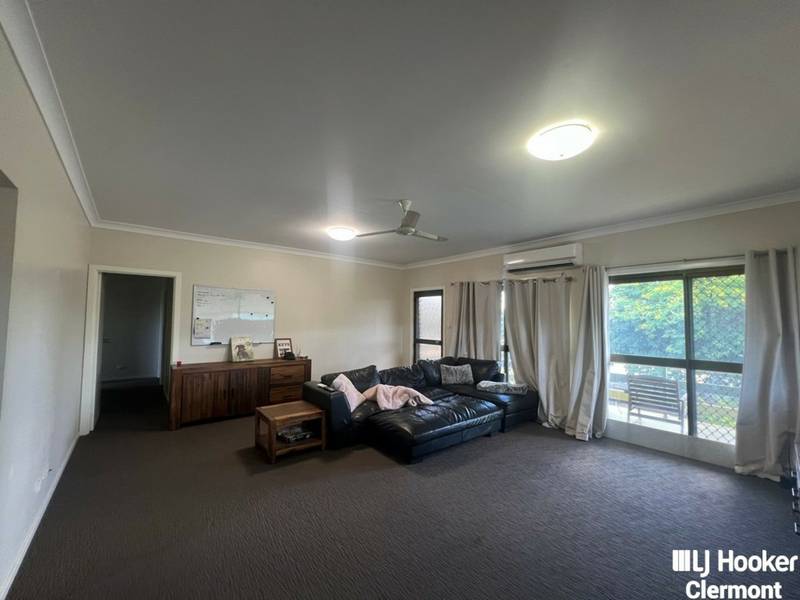5 Douglass Street, CLERMONT, QLD 4721