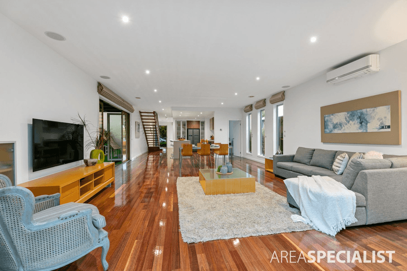 29 Cranwell Square, CAROLINE SPRINGS, VIC 3023