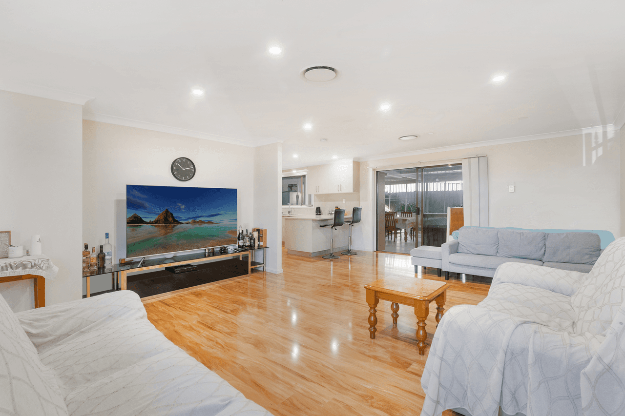 11 Fitzroy Close, HINCHINBROOK, NSW 2168