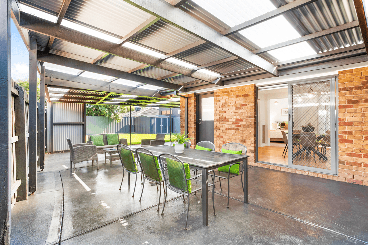 6a Manchester Drive, SYDENHAM, VIC 3037