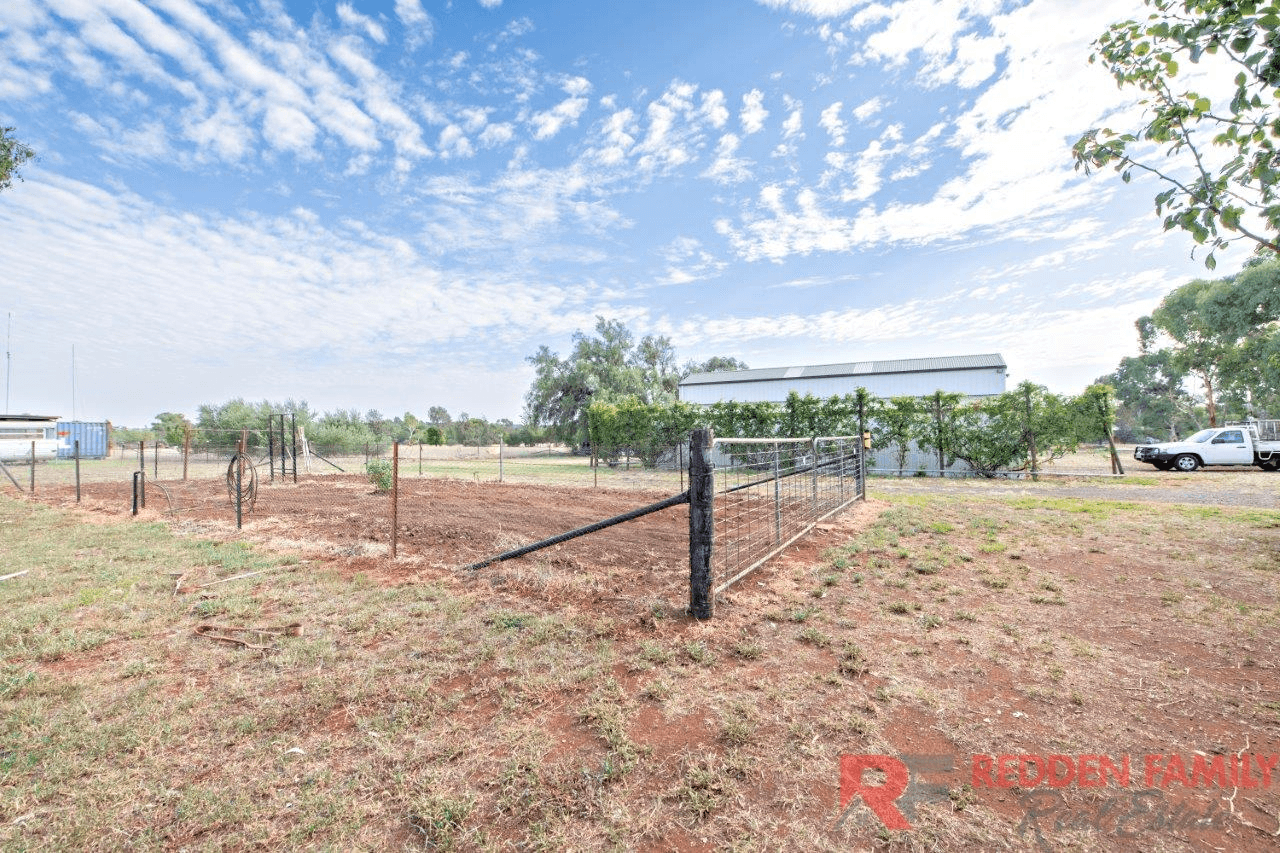 11L Numbardie Drive, DUBBO, NSW 2830