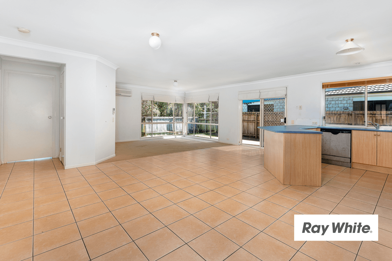 15 Treeline Place, DURACK, QLD 4077