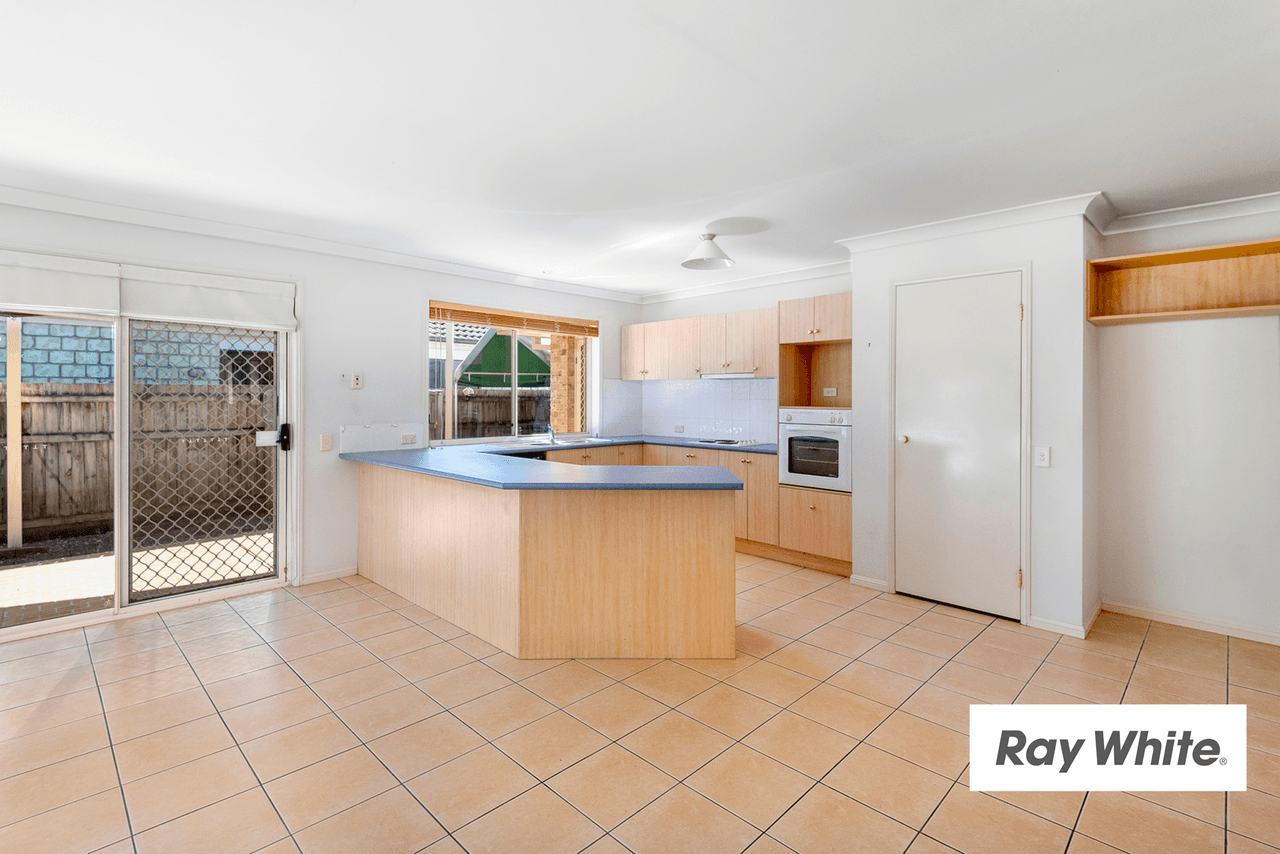 15 Treeline Place, DURACK, QLD 4077