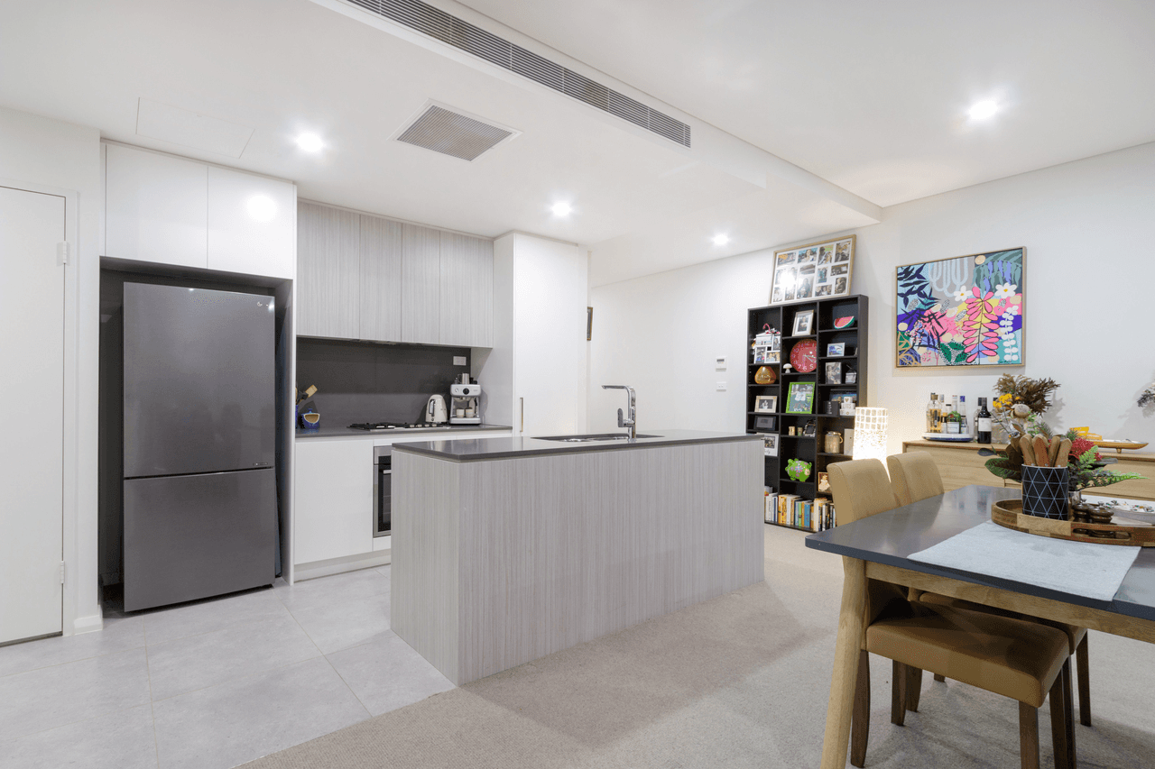 302/9 Derwent Street, SOUTH HURSTVILLE, NSW 2221