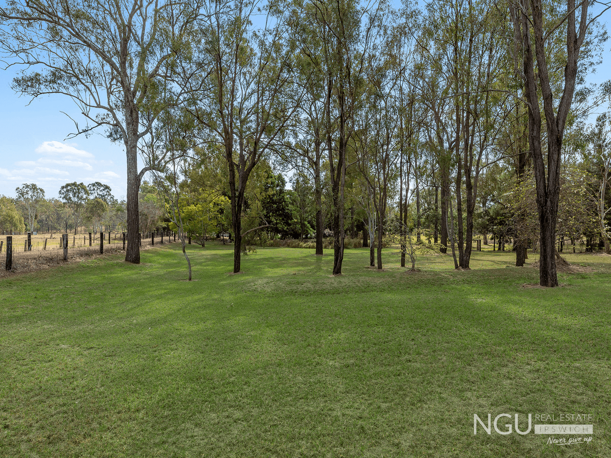 43 Challenge Avenue, Kensington Grove, QLD 4341