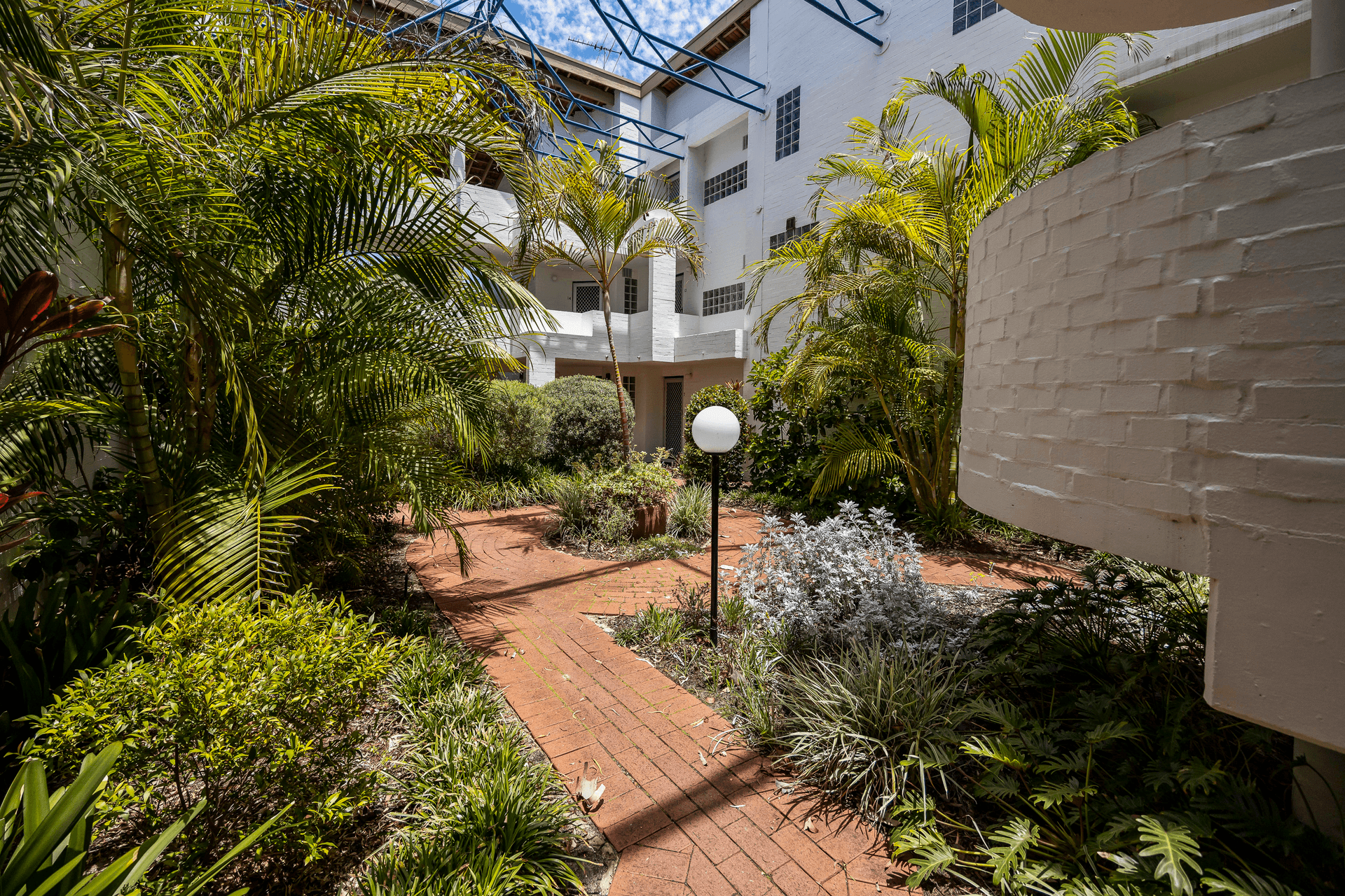 2/303 Cambridge Street, Wembley, WA 6014