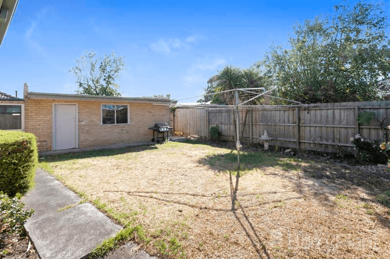 6 Goodwood Crescent, GLADSTONE PARK, VIC 3043