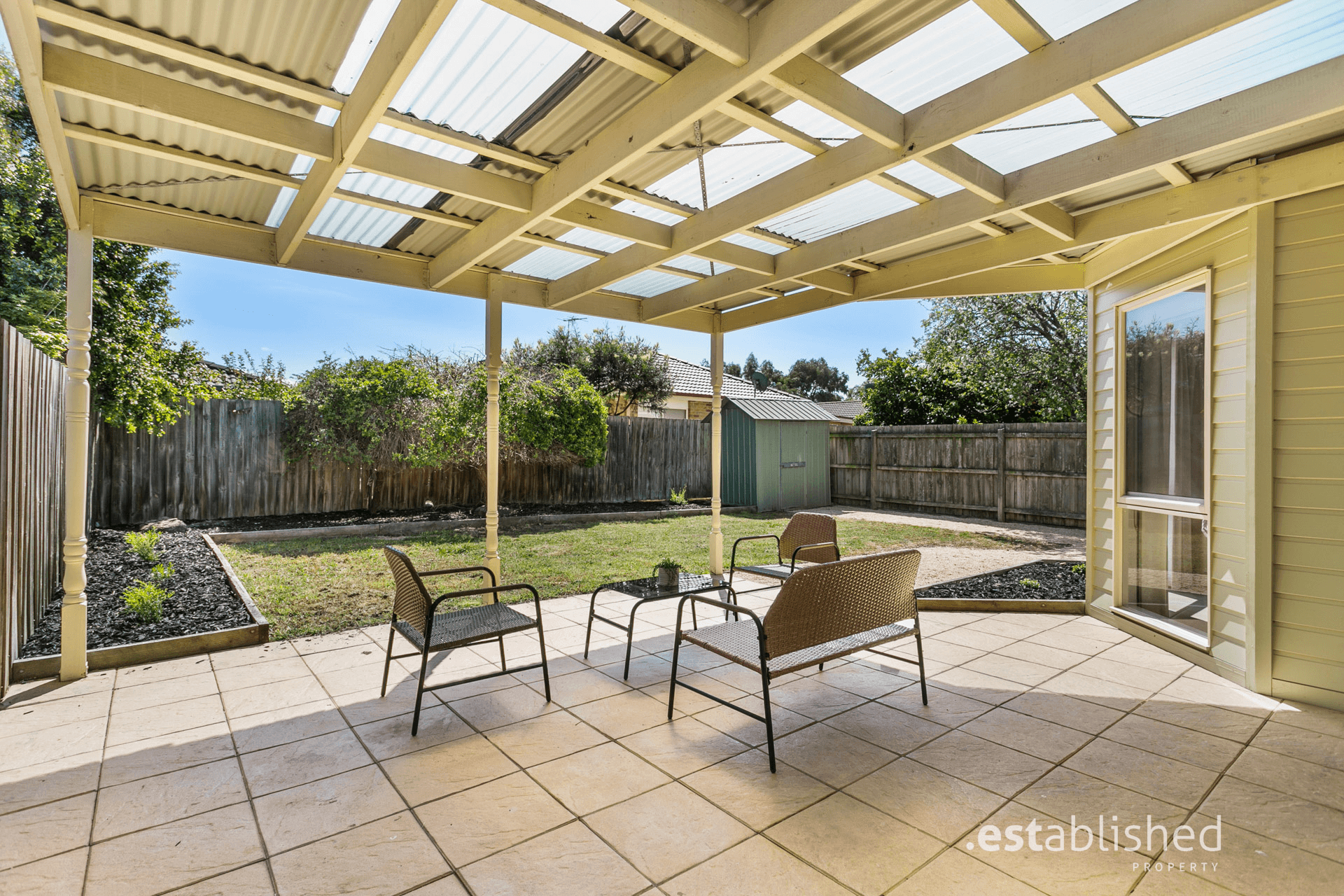 33 Lancaster Drive, POINT COOK, VIC 3030